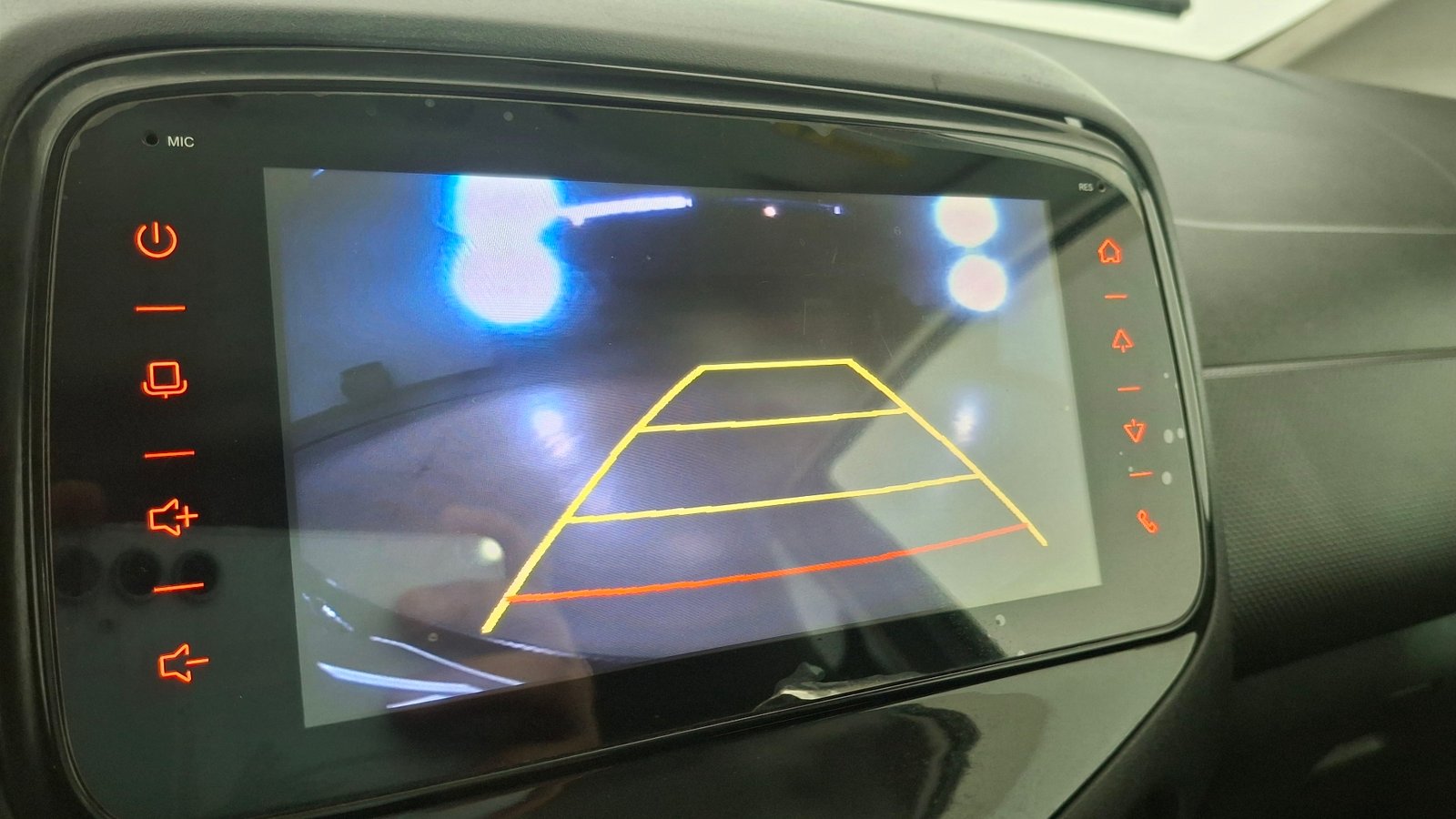 Toyota AYGO 2019 - Imagen 13 de 17