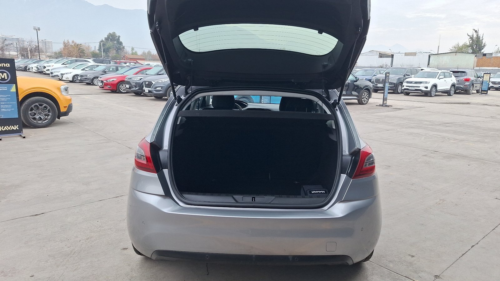 Peugeot 308 2021 - Foto 4 de 15