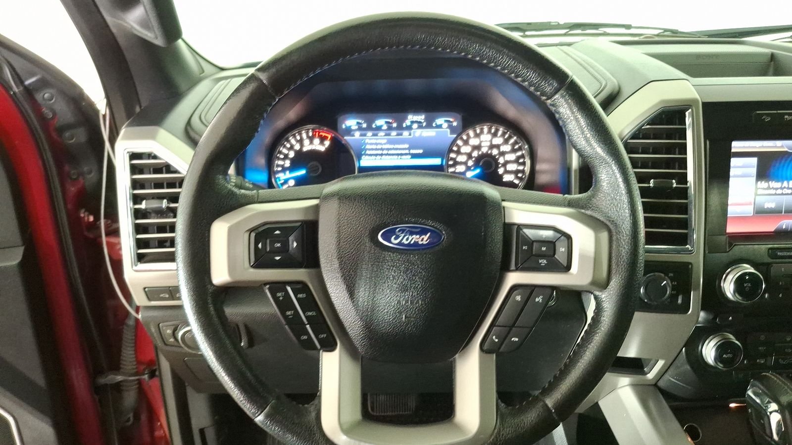 Ford F-150 2016 - Imagen 8 de 16