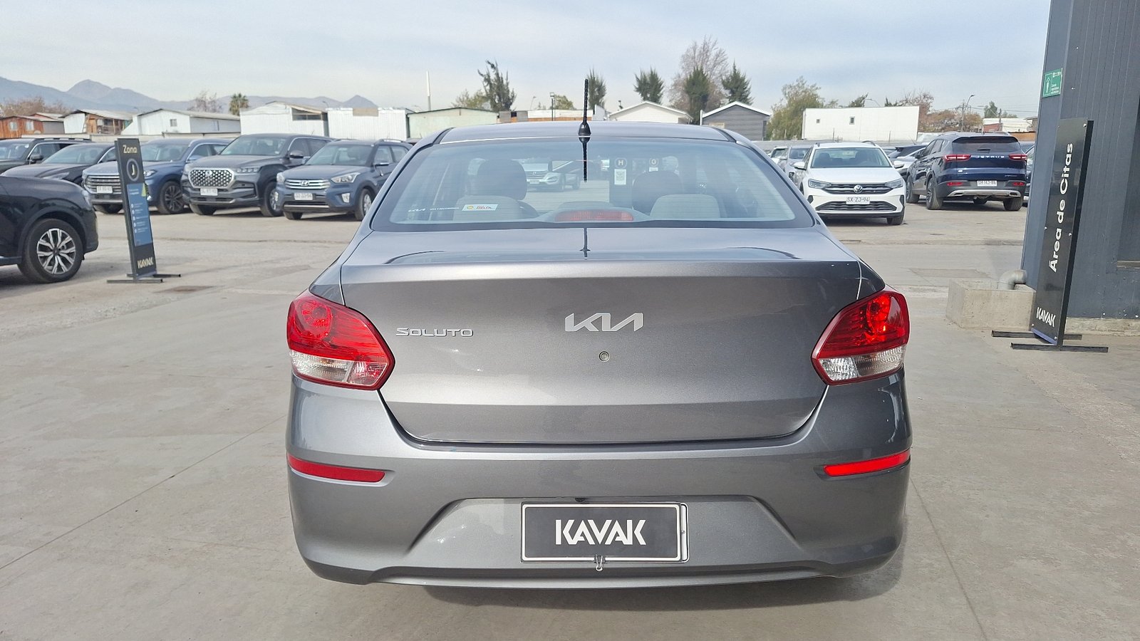 Kia Soluto 2026 - Foto 3 de 15