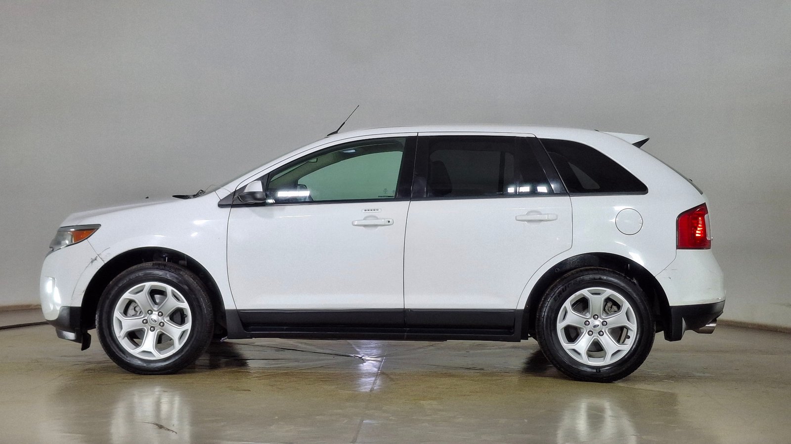 Ford Edge 2015 - Imagen 7 de 16