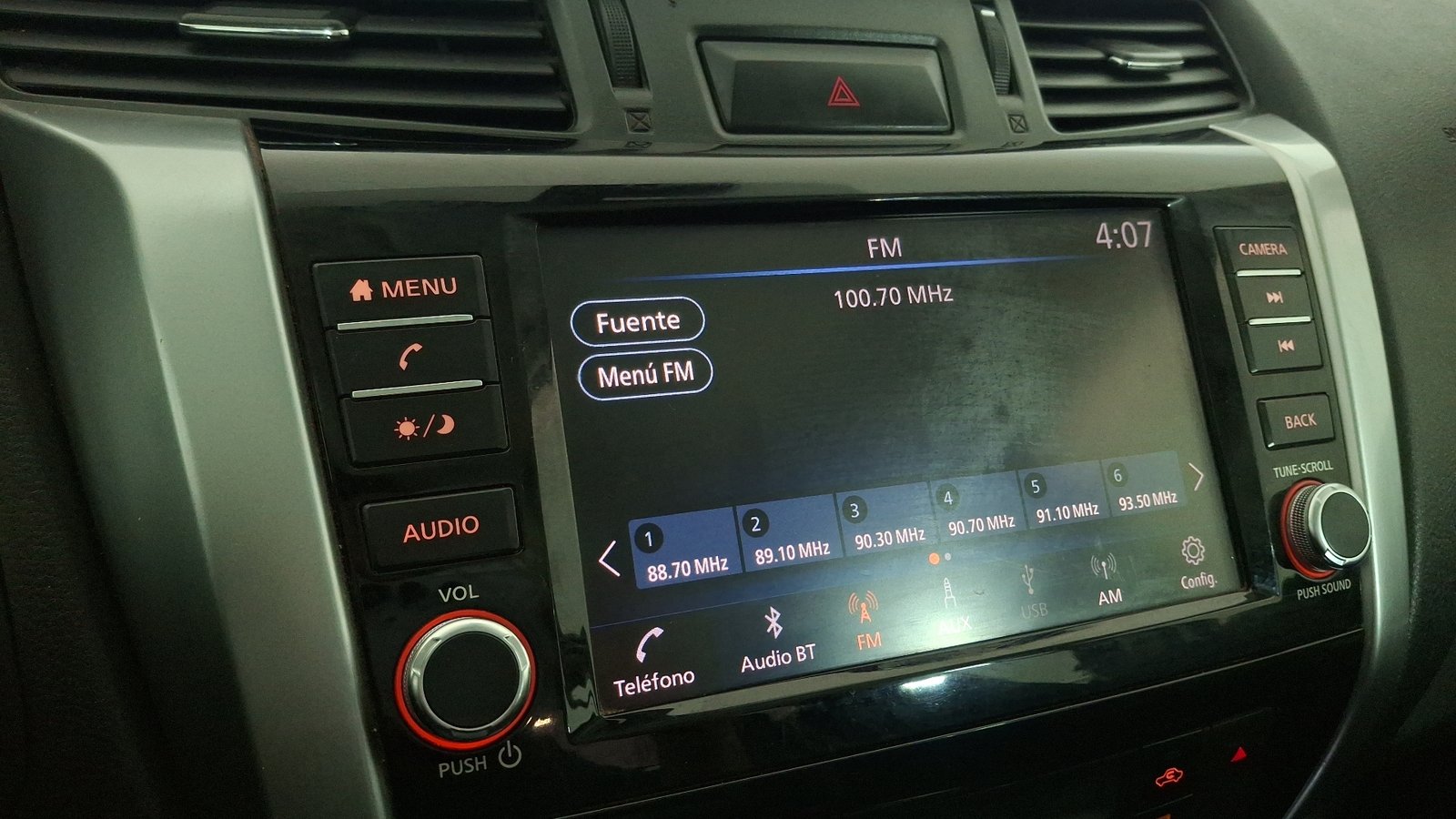 Nissan Navara 2024 - Imagen 10 de 16