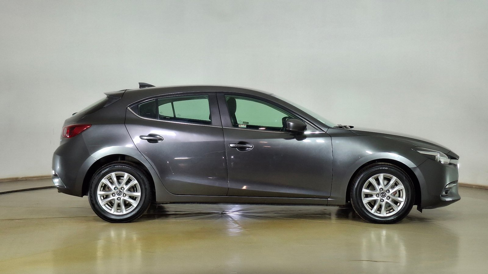 Mazda Mazda 3 2019 - Foto 4 de 16