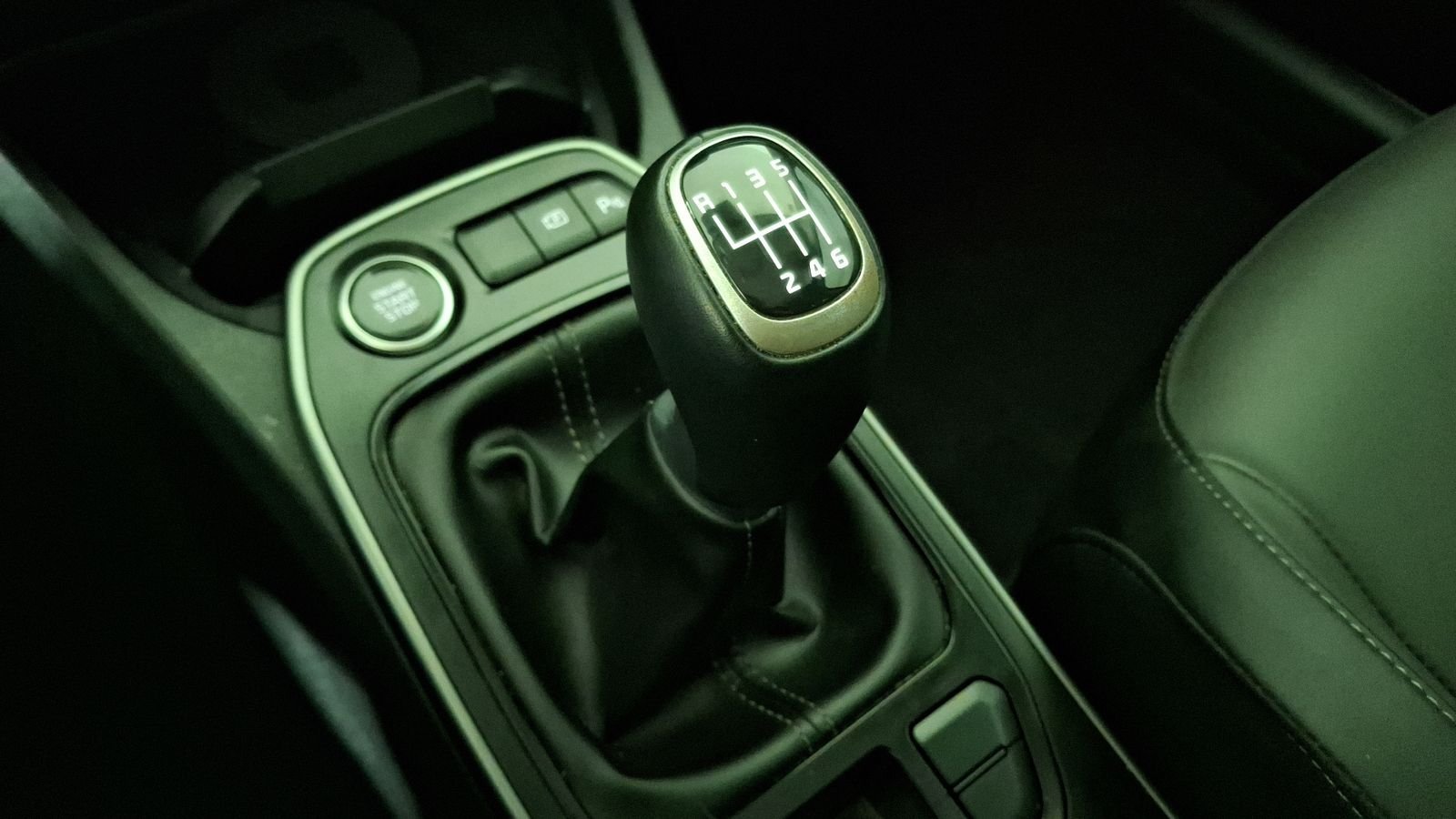 Kia K3 2024 - Imagen 11 de 16