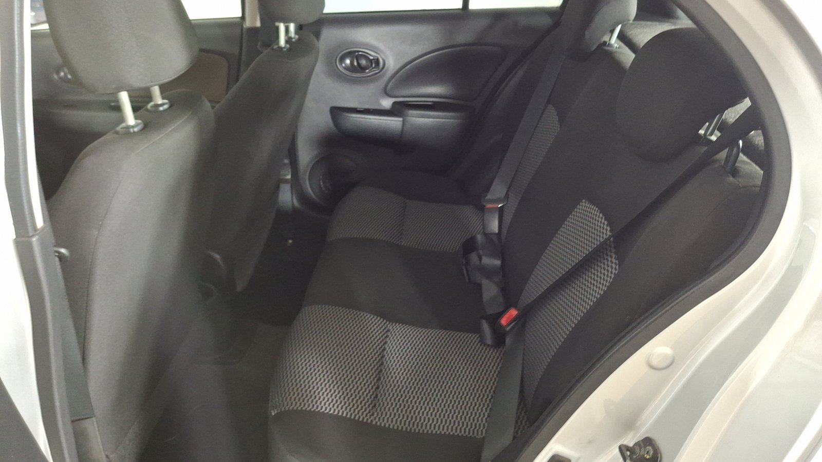 Nissan March 2020 - Imagen 13 de 15