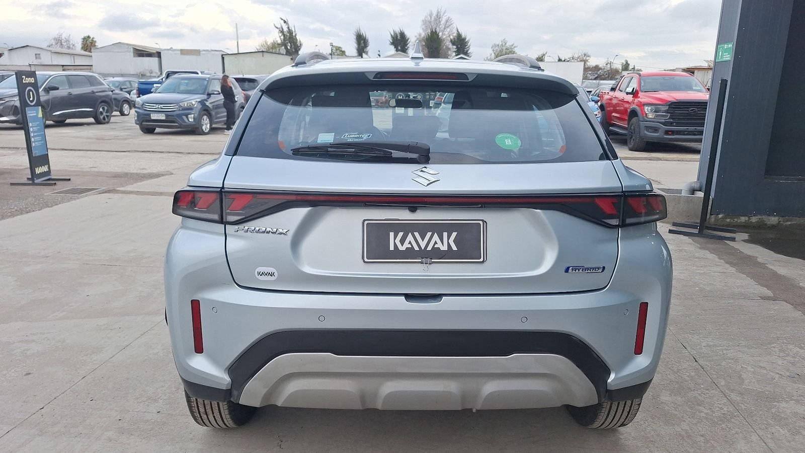 Suzuki Fronx 2025 - Imagen 3 de 15