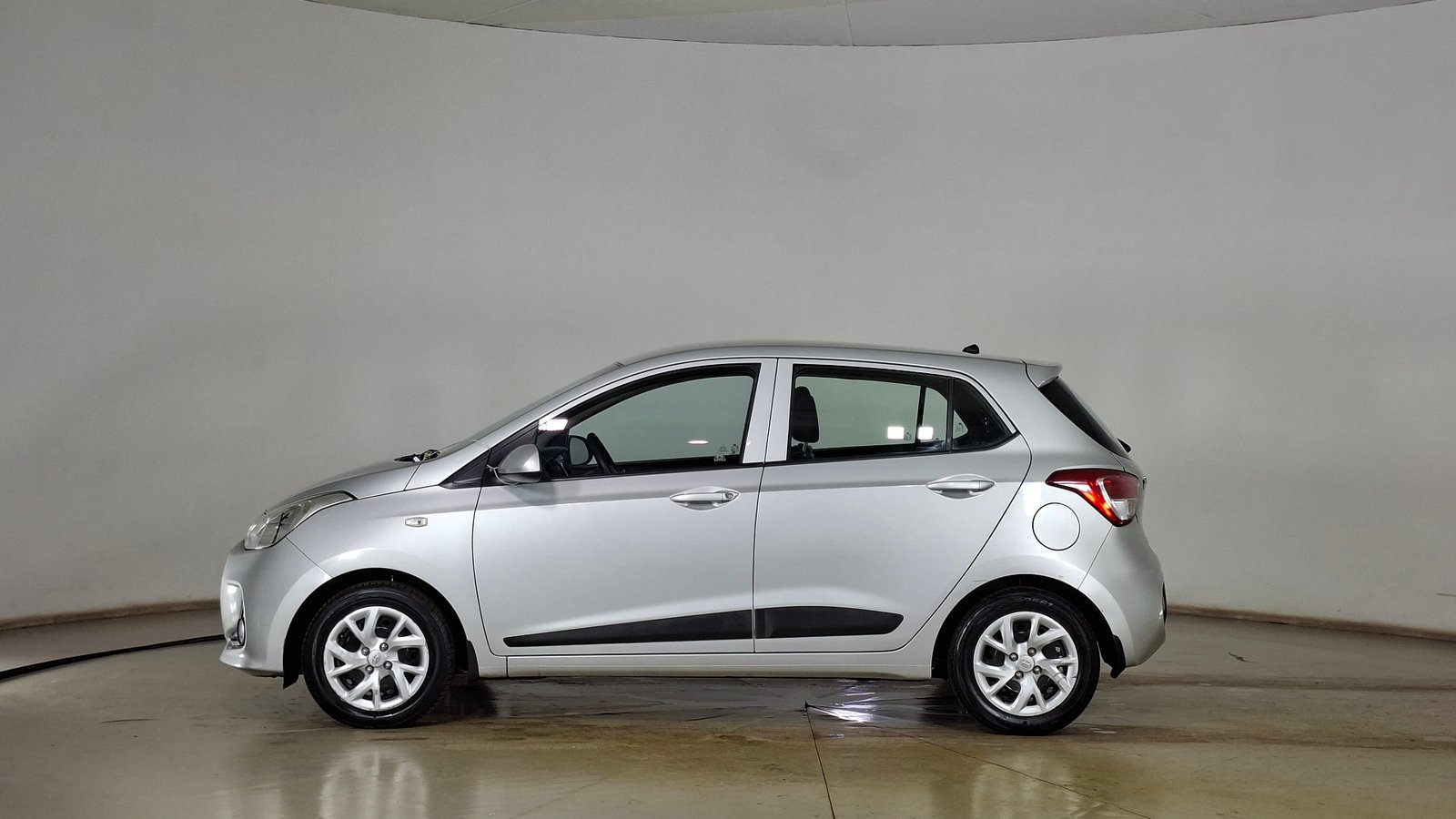 Hyundai Grand I10 2018 - Imagen 7 de 17