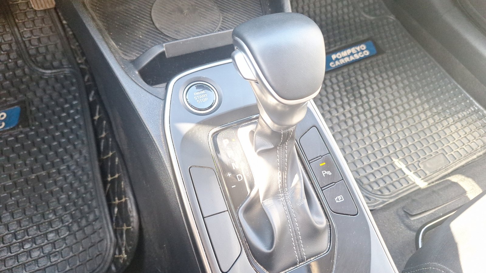 Kia K3 Cross 2024 - Imagen 11 de 16