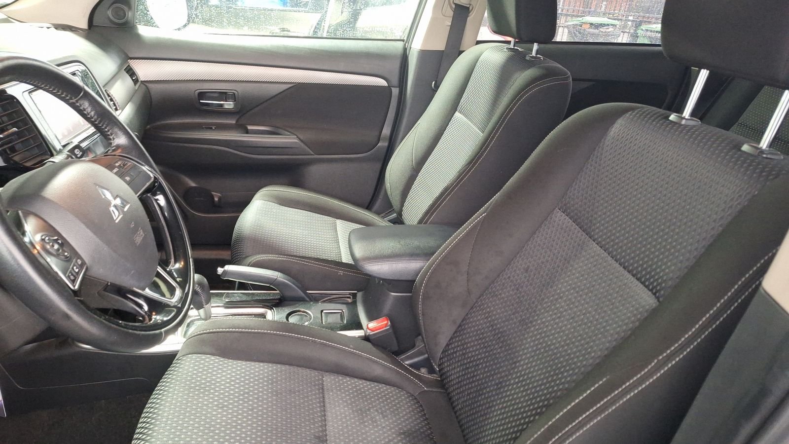 Mitsubishi Outlander 2018 - Imagen 14 de 15