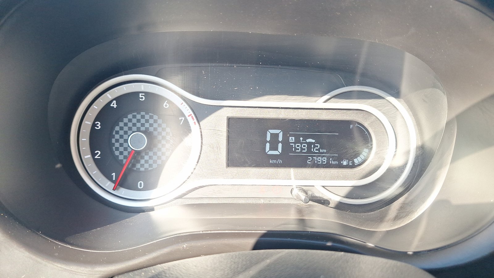 Hyundai Grand I10 2023 - Imagen 9 de 15