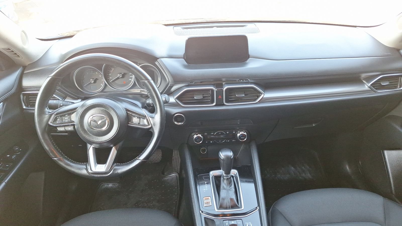 Mazda CX-5 2019 - Imagen 6 de 15