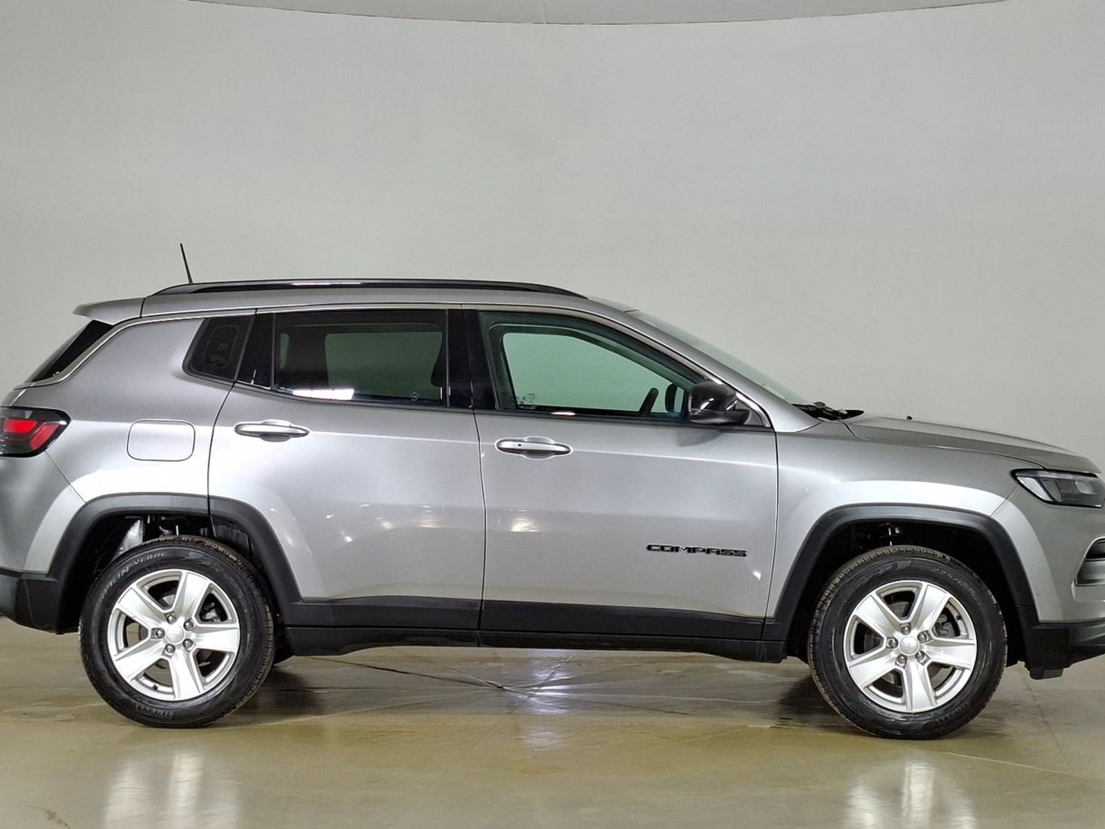 Jeep Compass 2023 - Foto 4 de 17