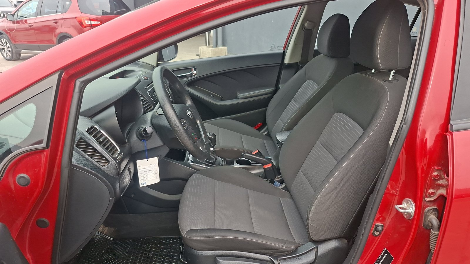 Kia Cerato 2018 - Imagen 13 de 15