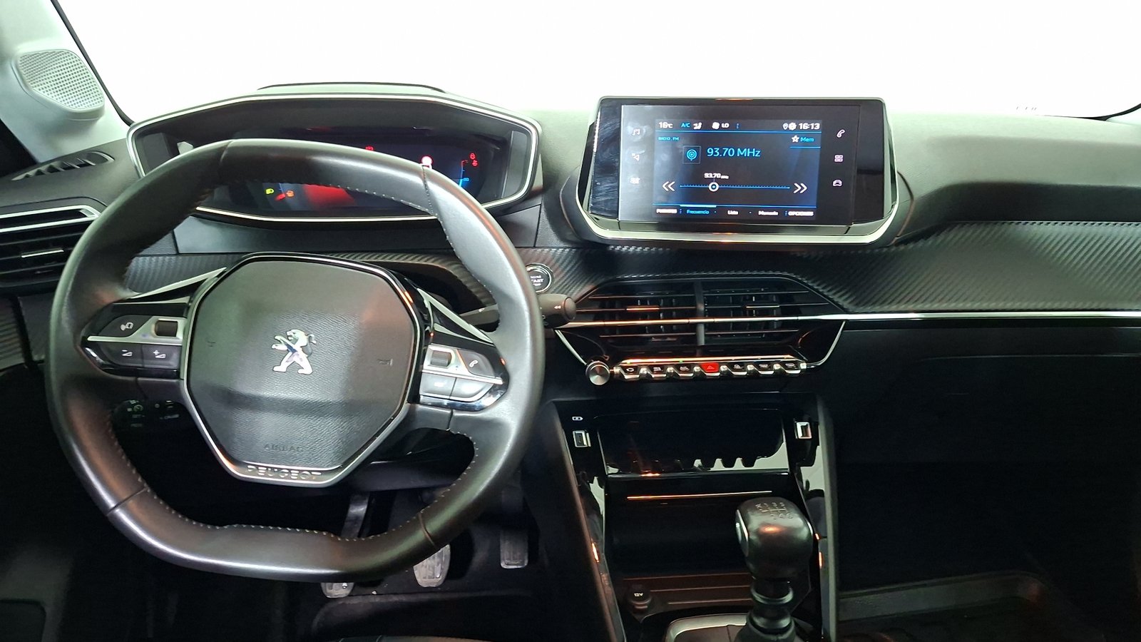 Peugeot 208 2023 - Imagen 8 de 17