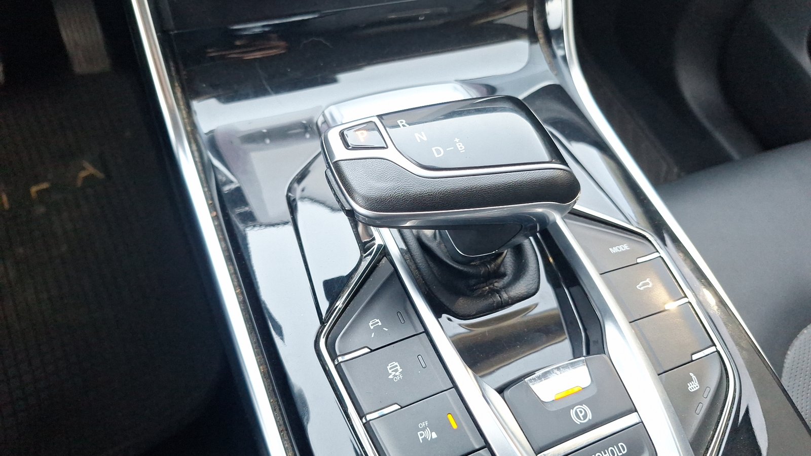 Maxus Euniq 6 2024 - Imagen 11 de 16