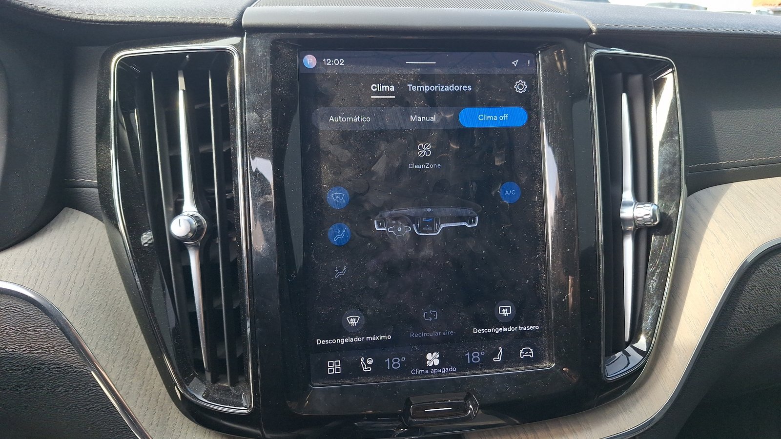 Volvo XC60 2022 - Imagen 16 de 16
