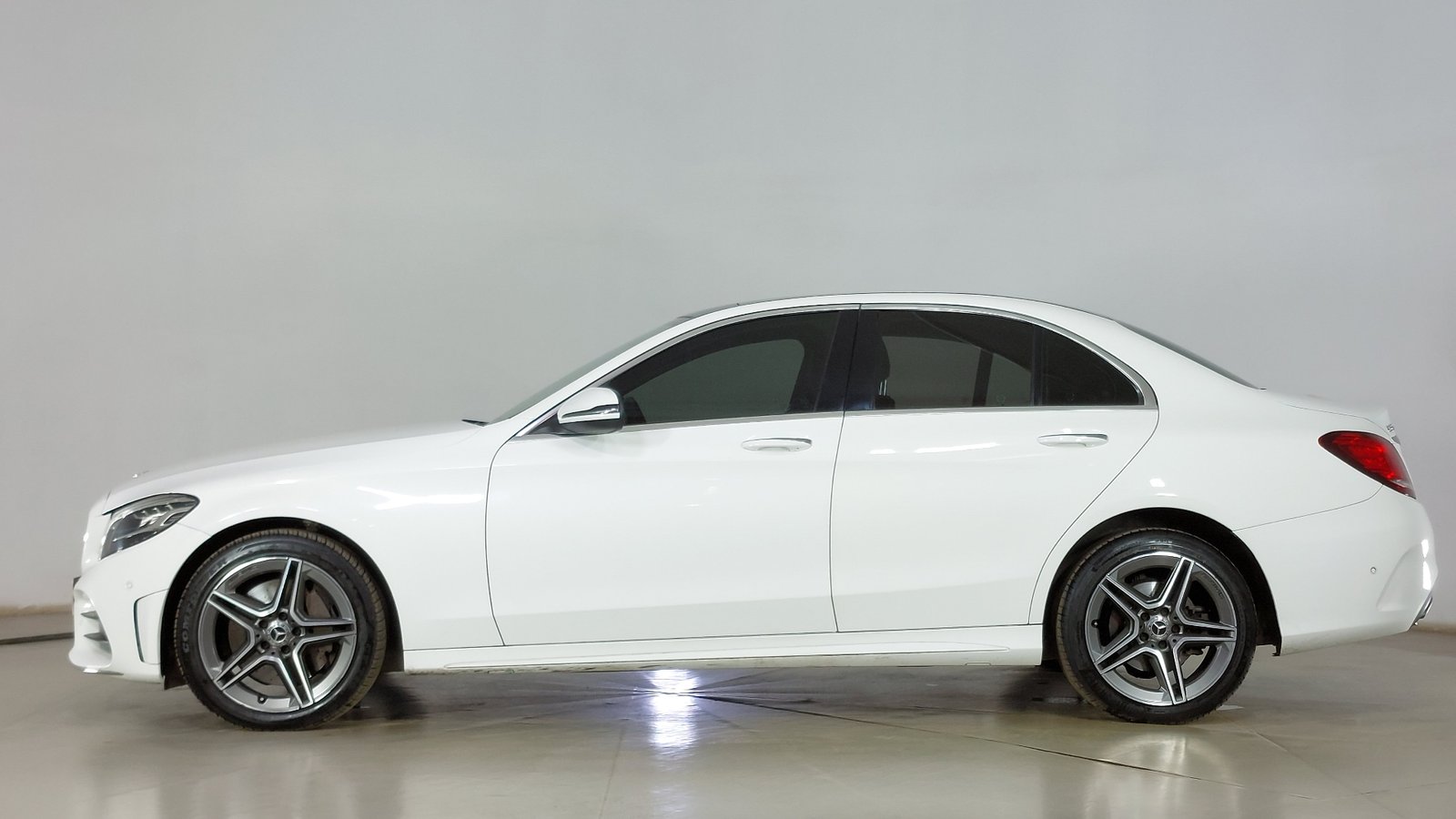 Mercedes-Benz Clase C 2019 - Imagen 7 de 19