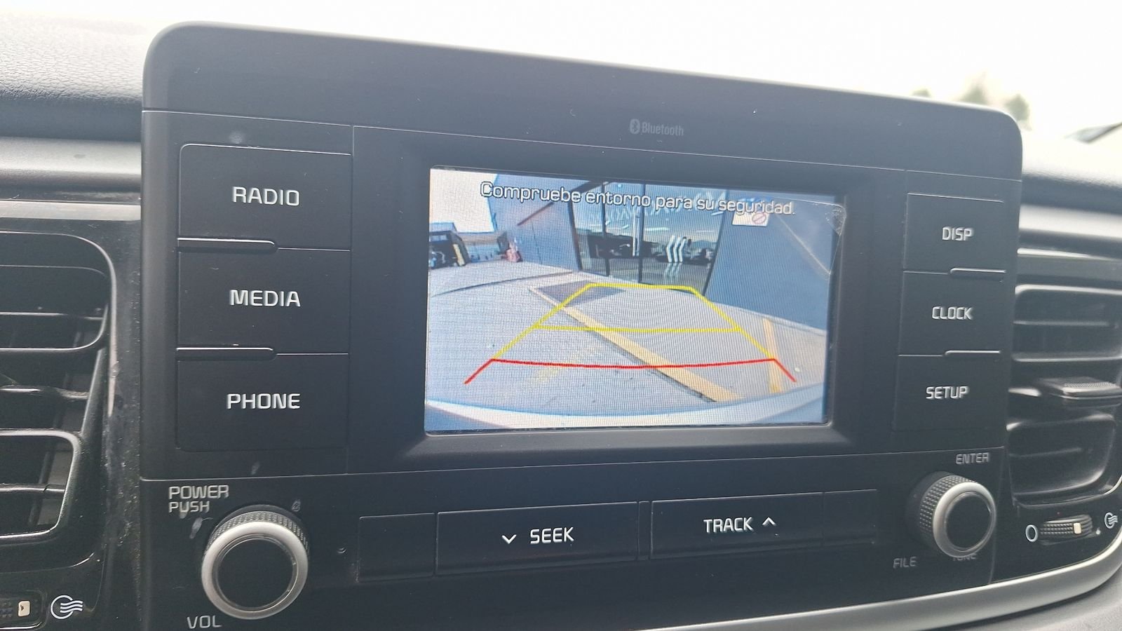 Kia RIO 5 2018 - Imagen 12 de 15