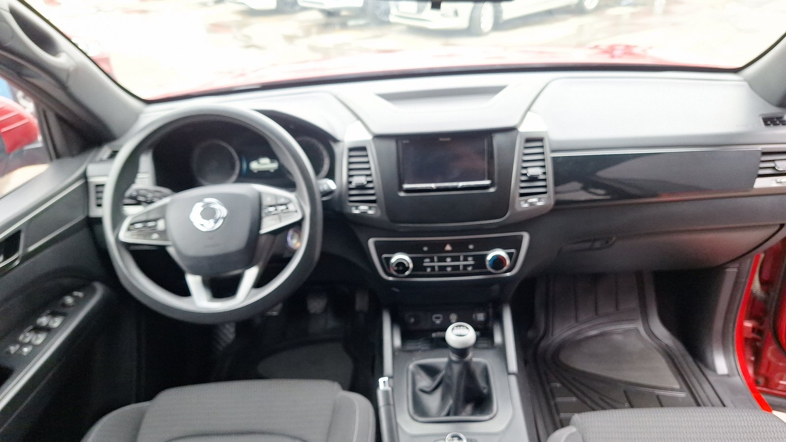 Ssangyong Grand Musso 2022 - Imagen 6 de 15