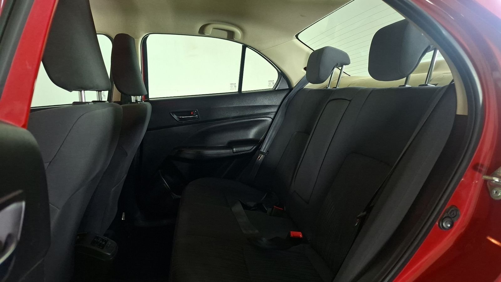 Suzuki Dzire 2022 - Imagen 14 de 16