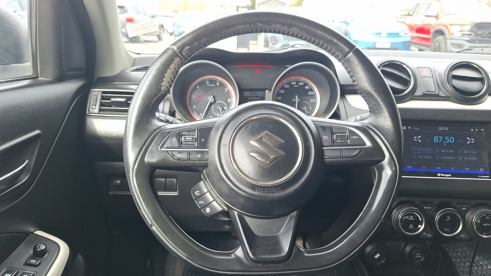 Suzuki Swift 2018 - Imagen 8 de 14
