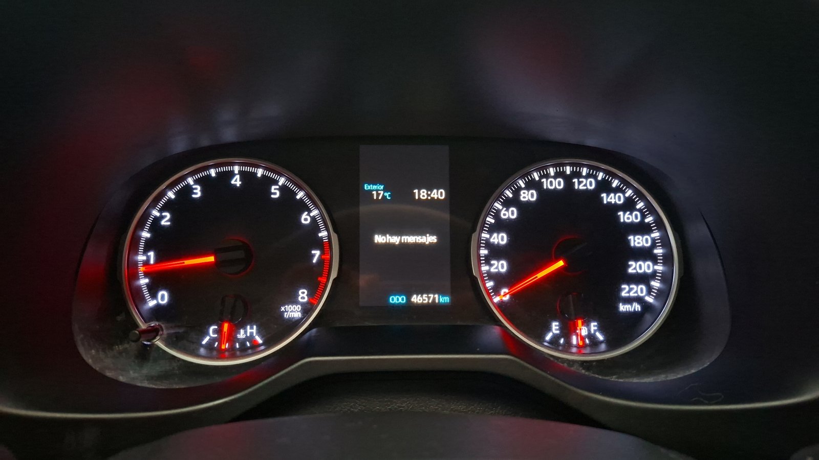 Toyota RAV4 2019 - Imagen 9 de 15