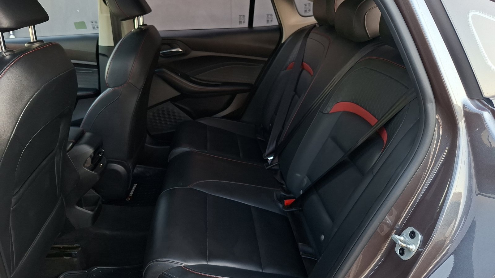 Mg GT 2022 - Imagen 15 de 16