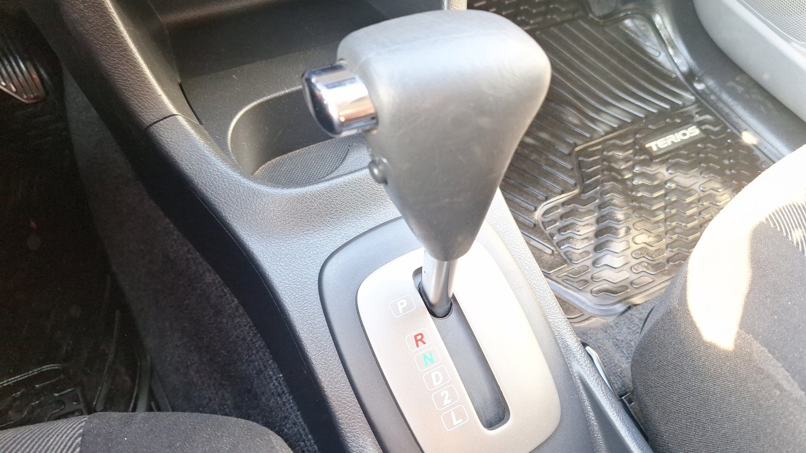 Daihatsu Terios 2015 - Imagen 11 de 14