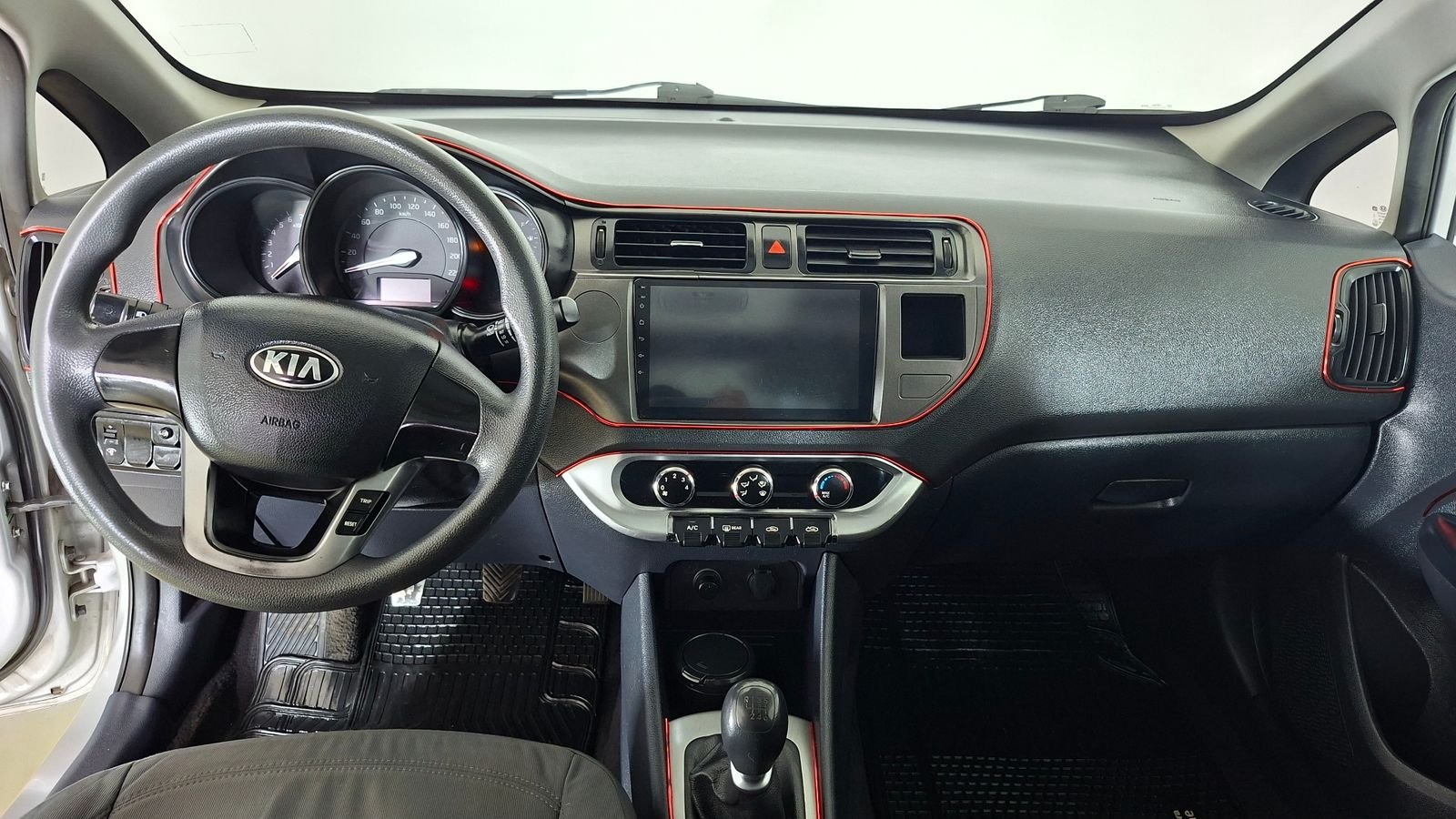 Kia RIO 3 2015 - Imagen 8 de 16