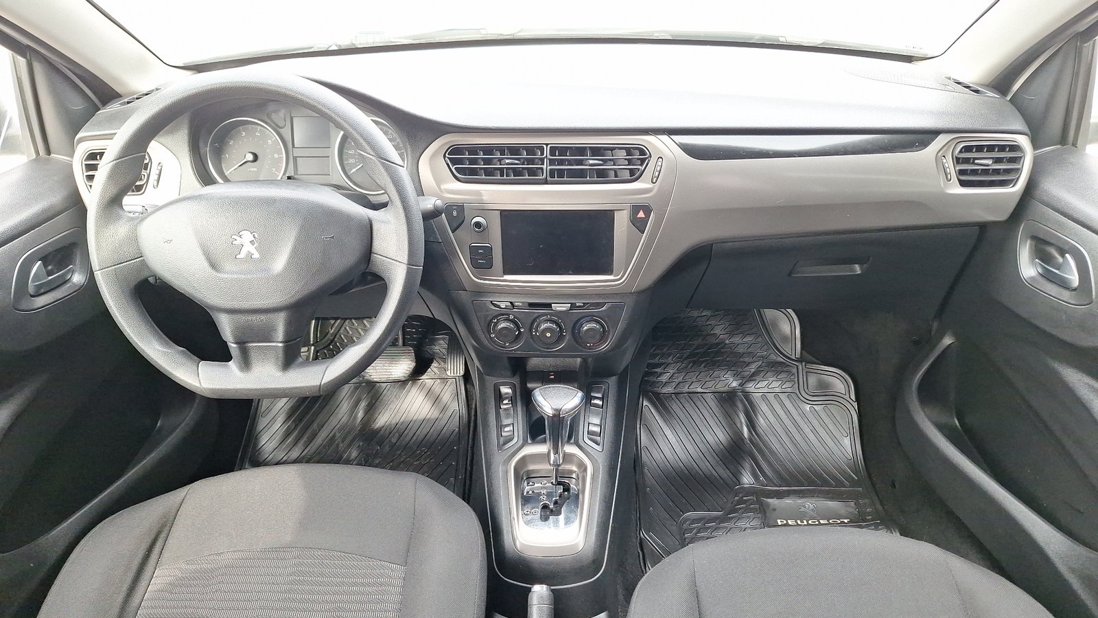 Peugeot 301 2018 - Imagen 6 de 14