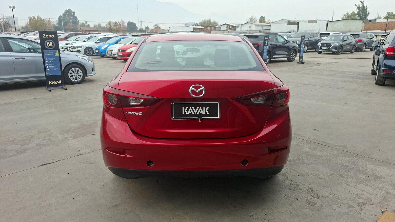 Mazda Mazda 3 2017 - Imagen 3 de 14
