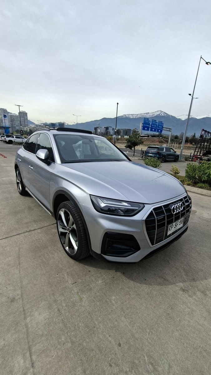 Audi Q5 Sportback 2022 - Imagen 3 de 4