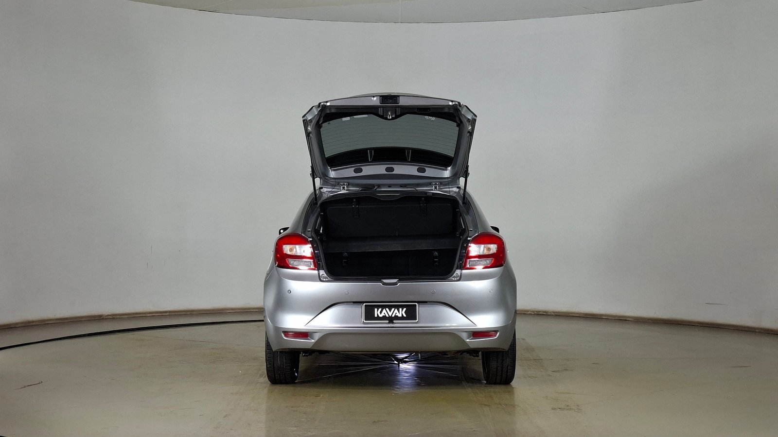 Suzuki Baleno 2017 - Imagen 6 de 17