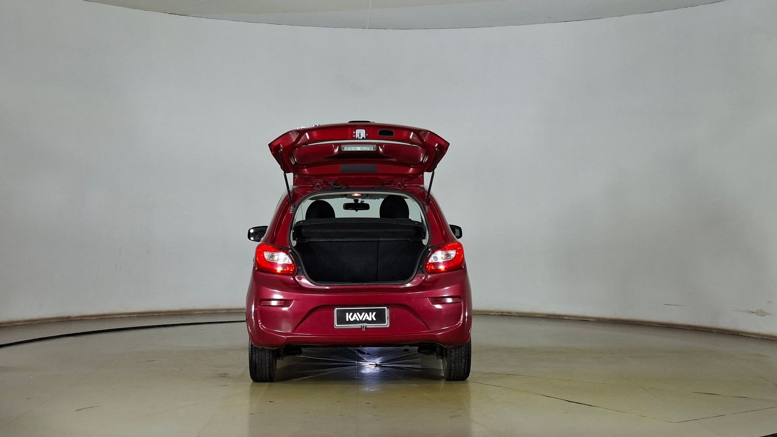 Mitsubishi Mirage 2018 - Imagen 6 de 16