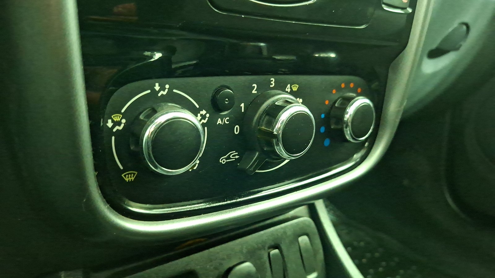 Renault Duster 2016 - Imagen 13 de 15