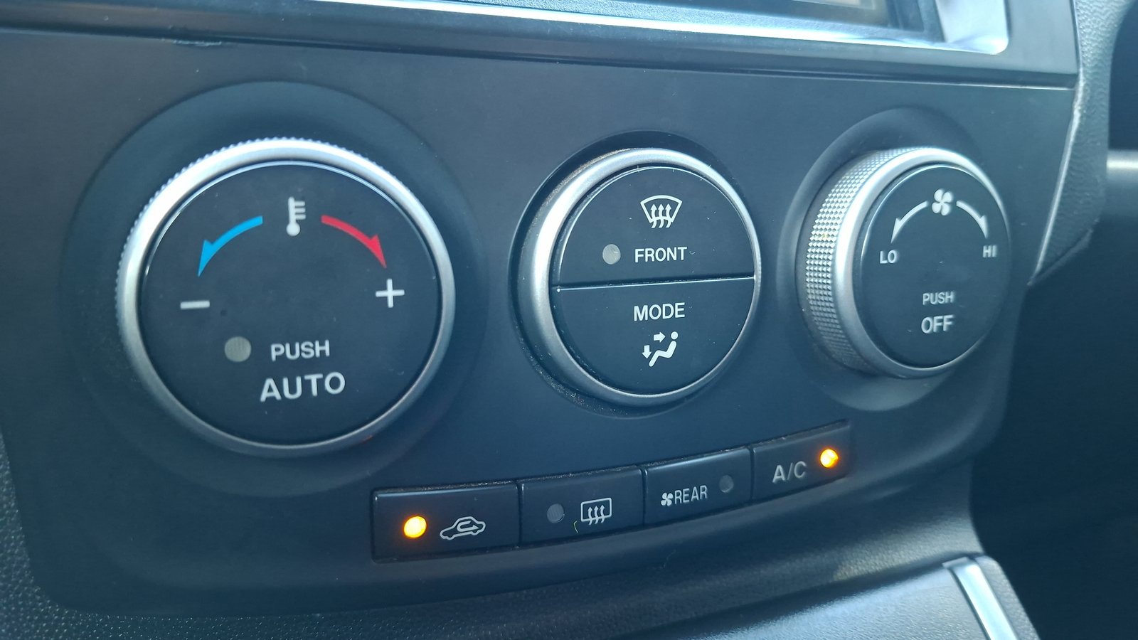 Mazda Mazda 5 2018 - Imagen 16 de 16