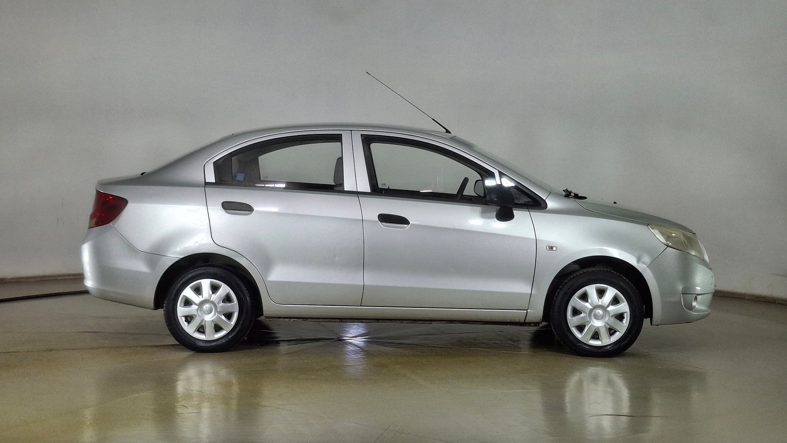Chevrolet Sail 2012 - Foto 4 de 15