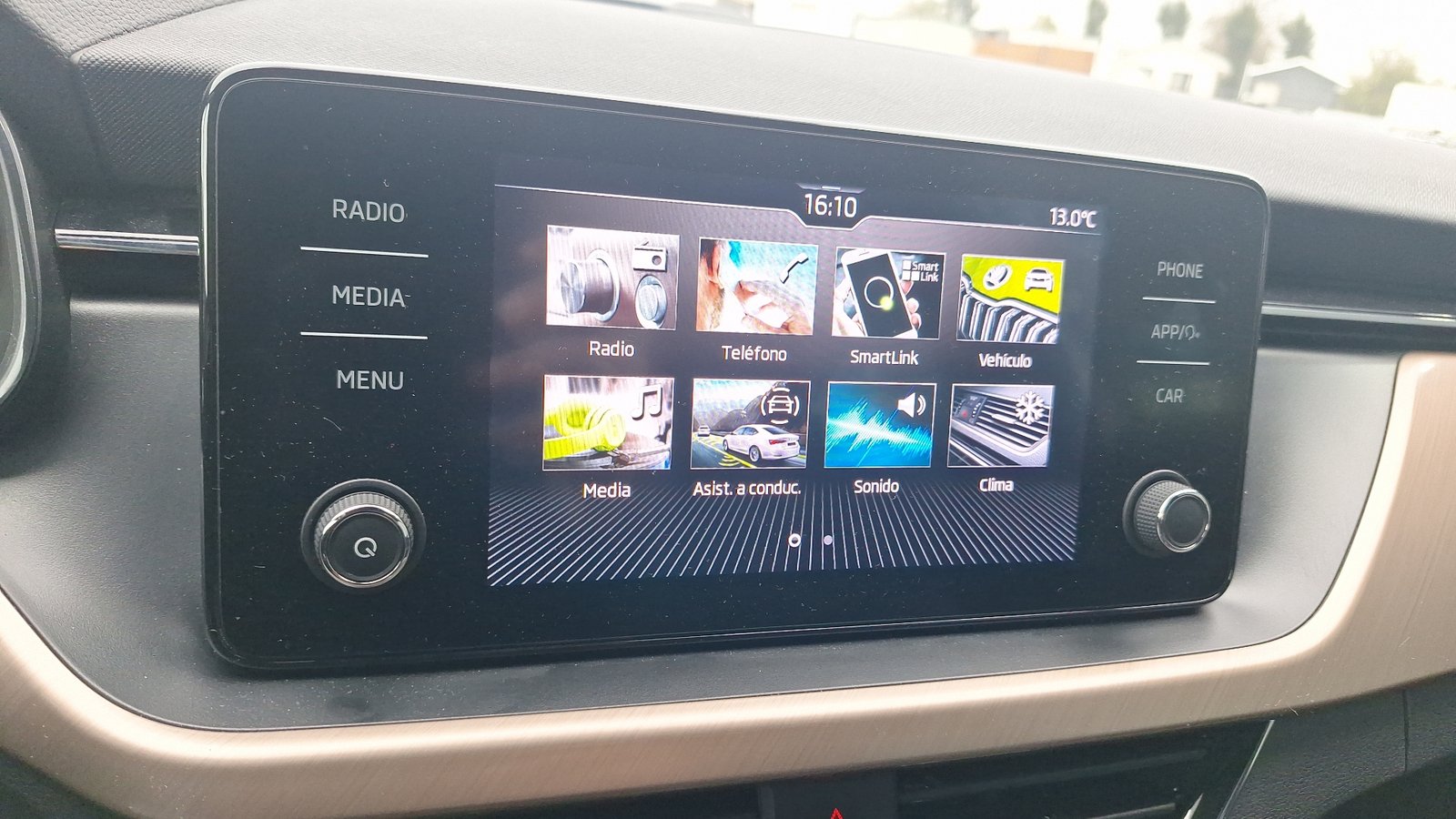 Skoda Kamiq 2024 - Imagen 10 de 16