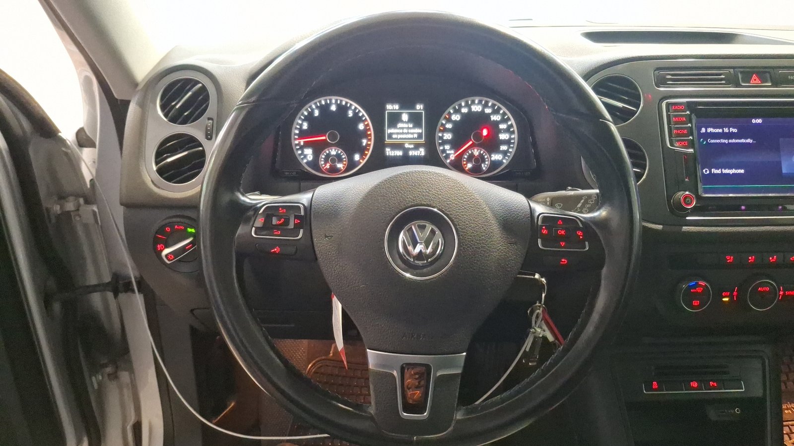 Volkswagen Tiguan 2016 - Imagen 8 de 16