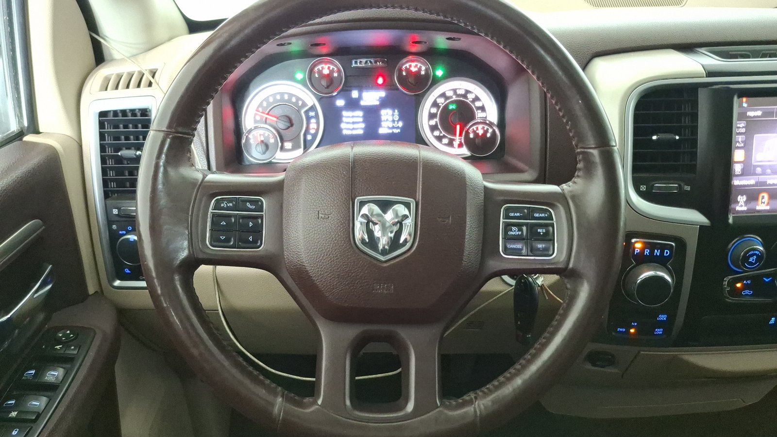 Dodge Ram 2015 - Imagen 9 de 16