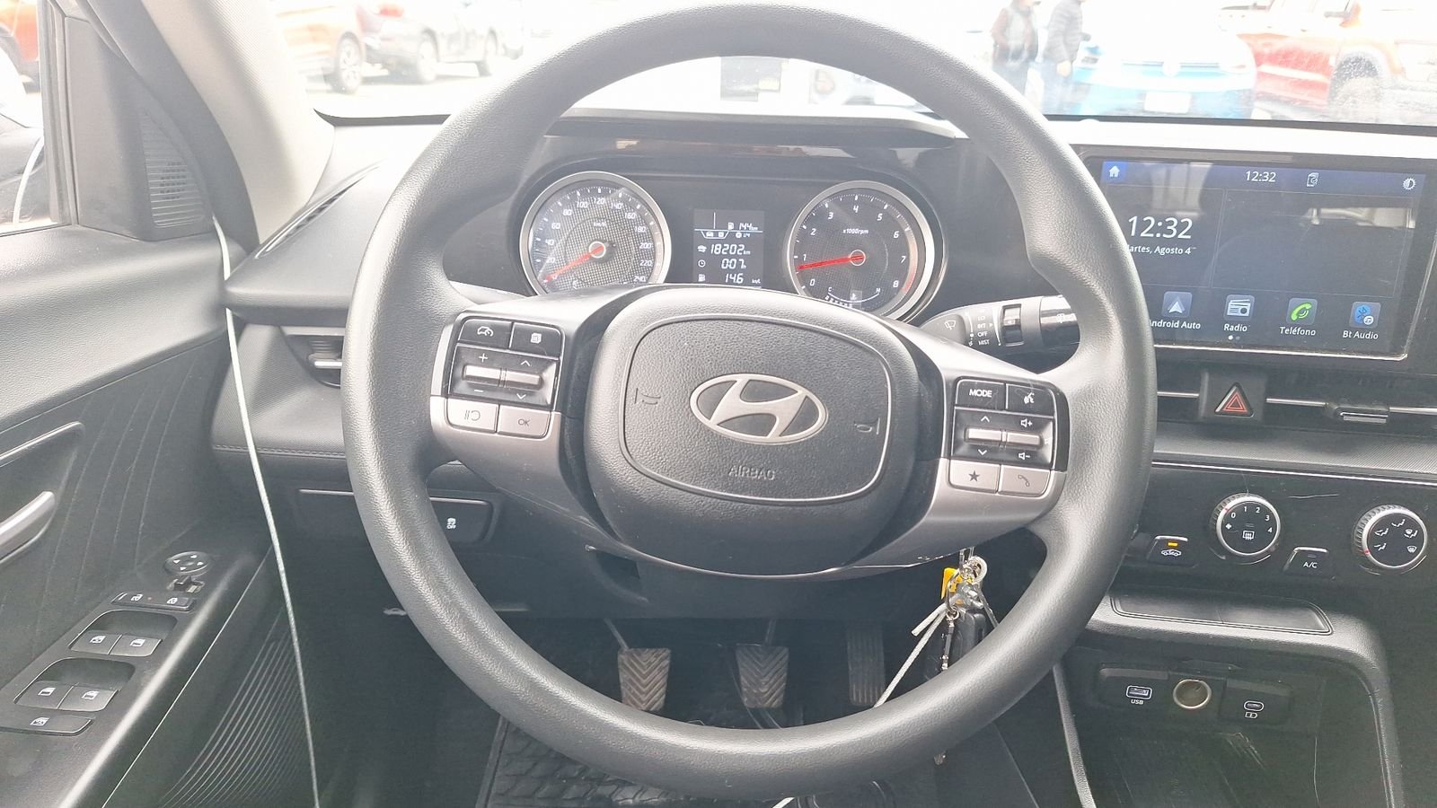 Hyundai Accent 2024 - Imagen 8 de 15