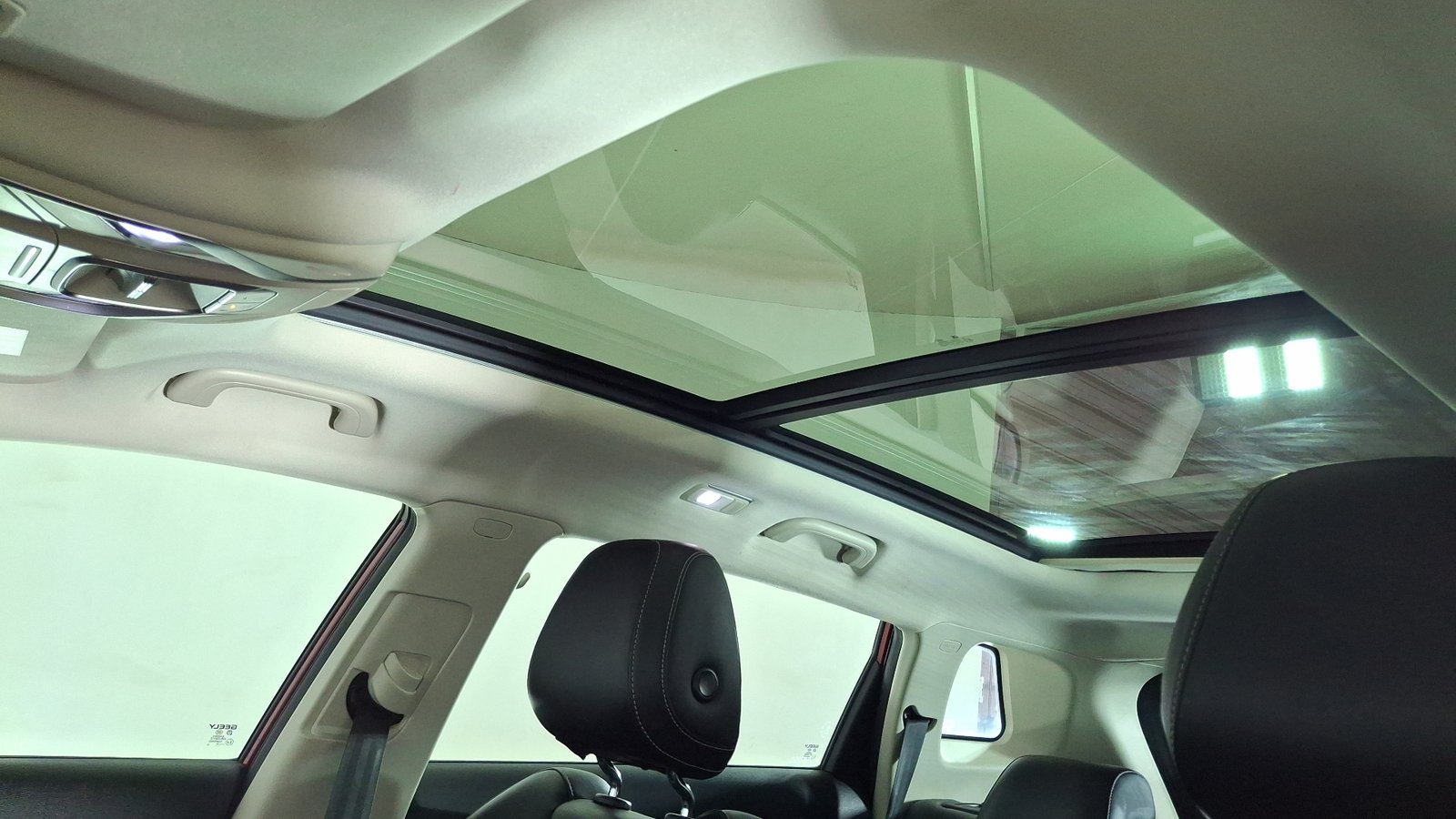 Geely Azkarra 2023 - Imagen 13 de 17