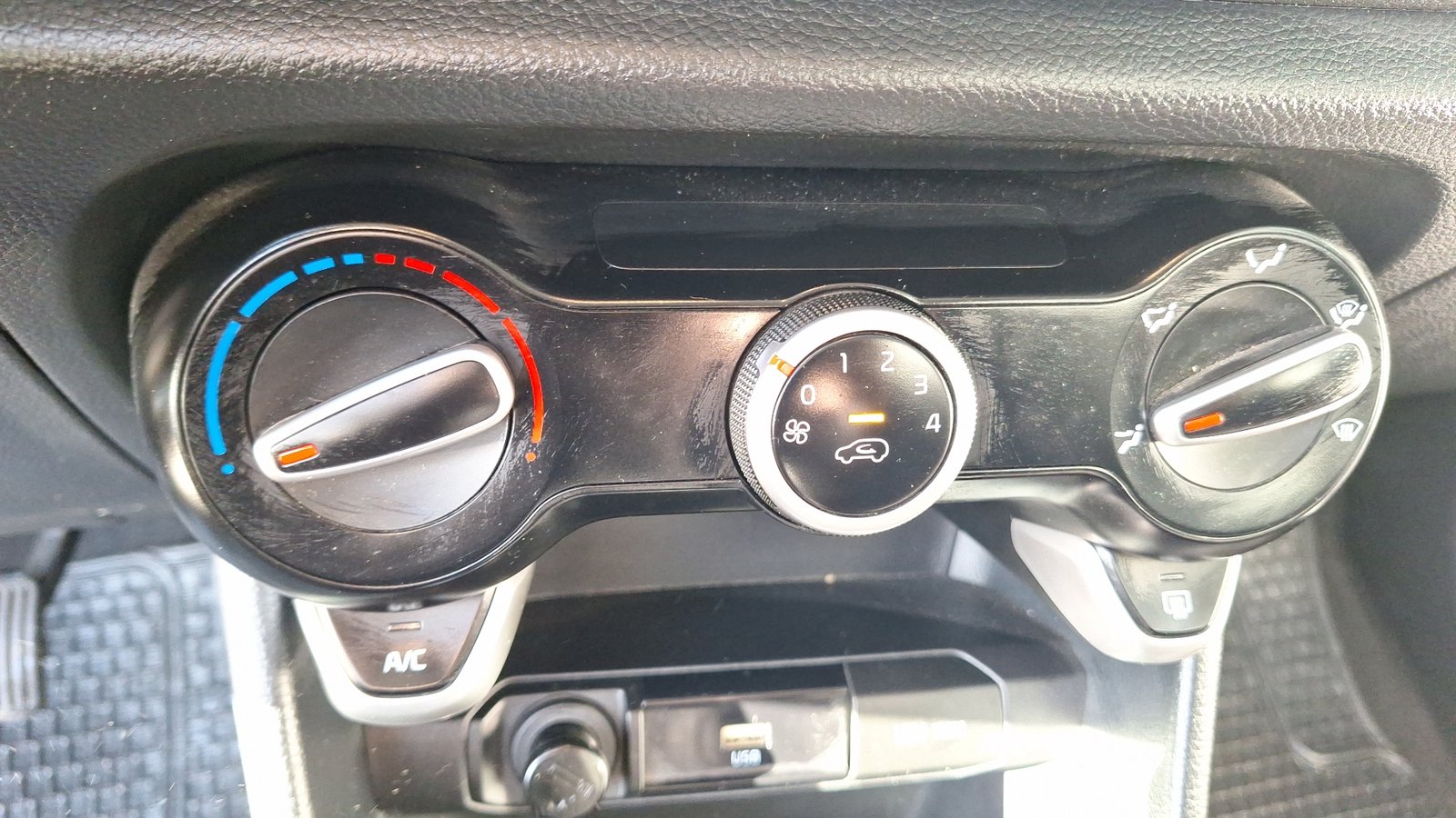Kia MORNING 2023 - Imagen 15 de 15
