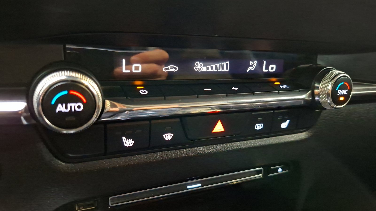 Mazda CX-30 2021 - Imagen 17 de 18