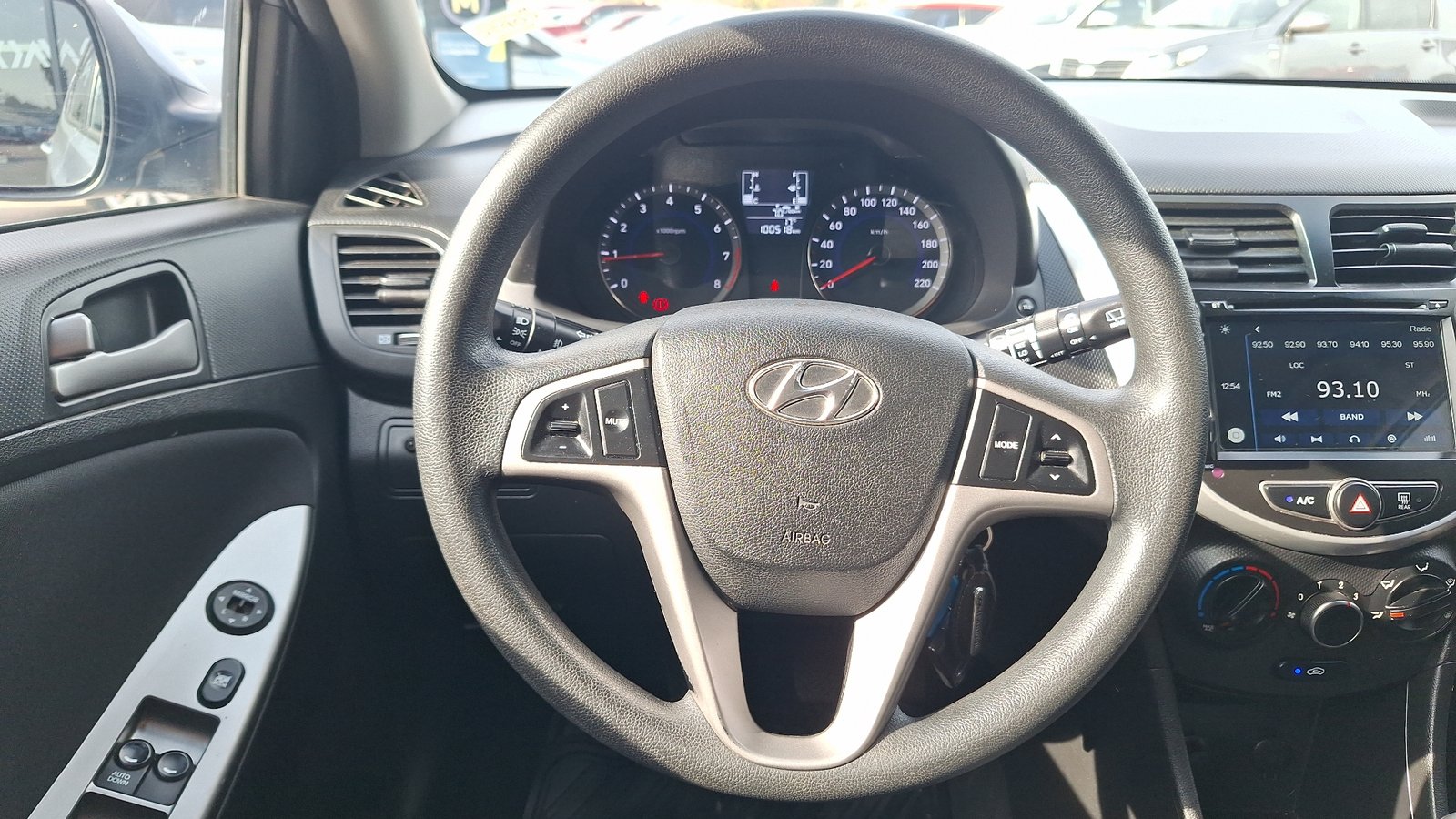 Hyundai Accent 2019 - Imagen 8 de 15