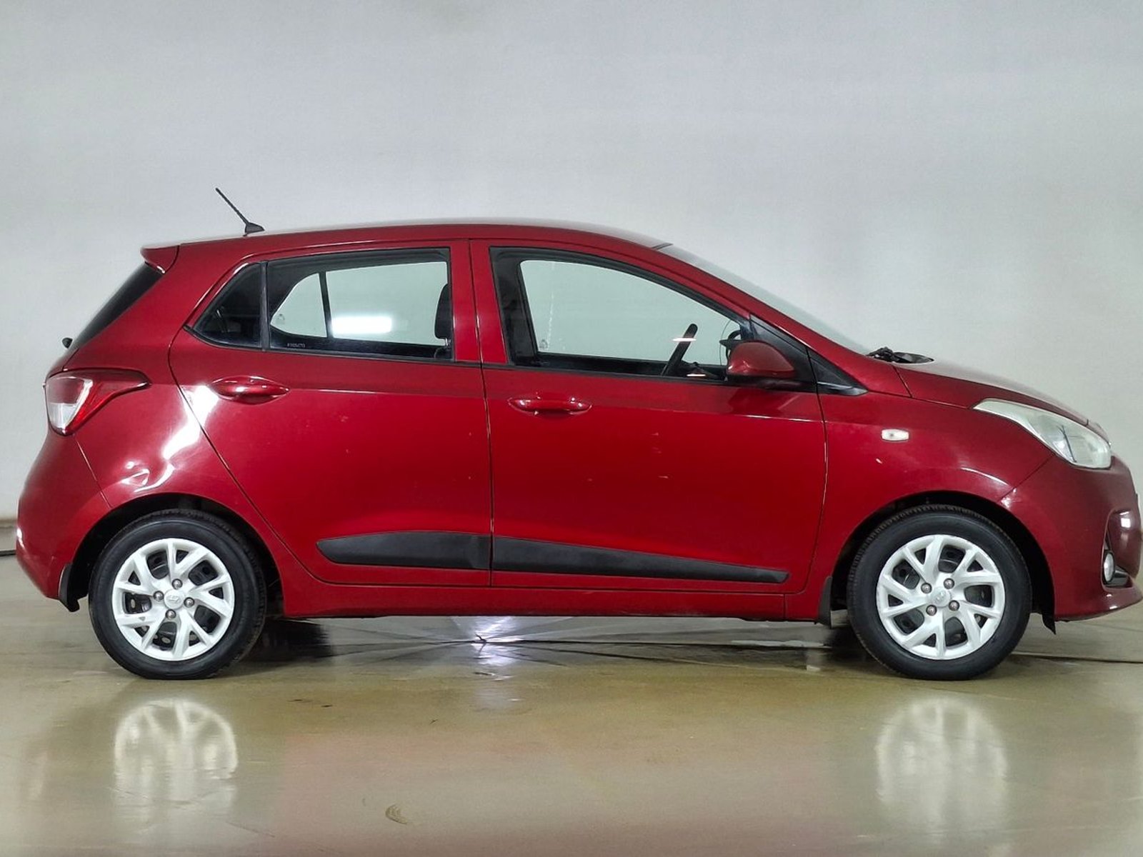 Hyundai Grand I10 2019 - Foto 4 de 16