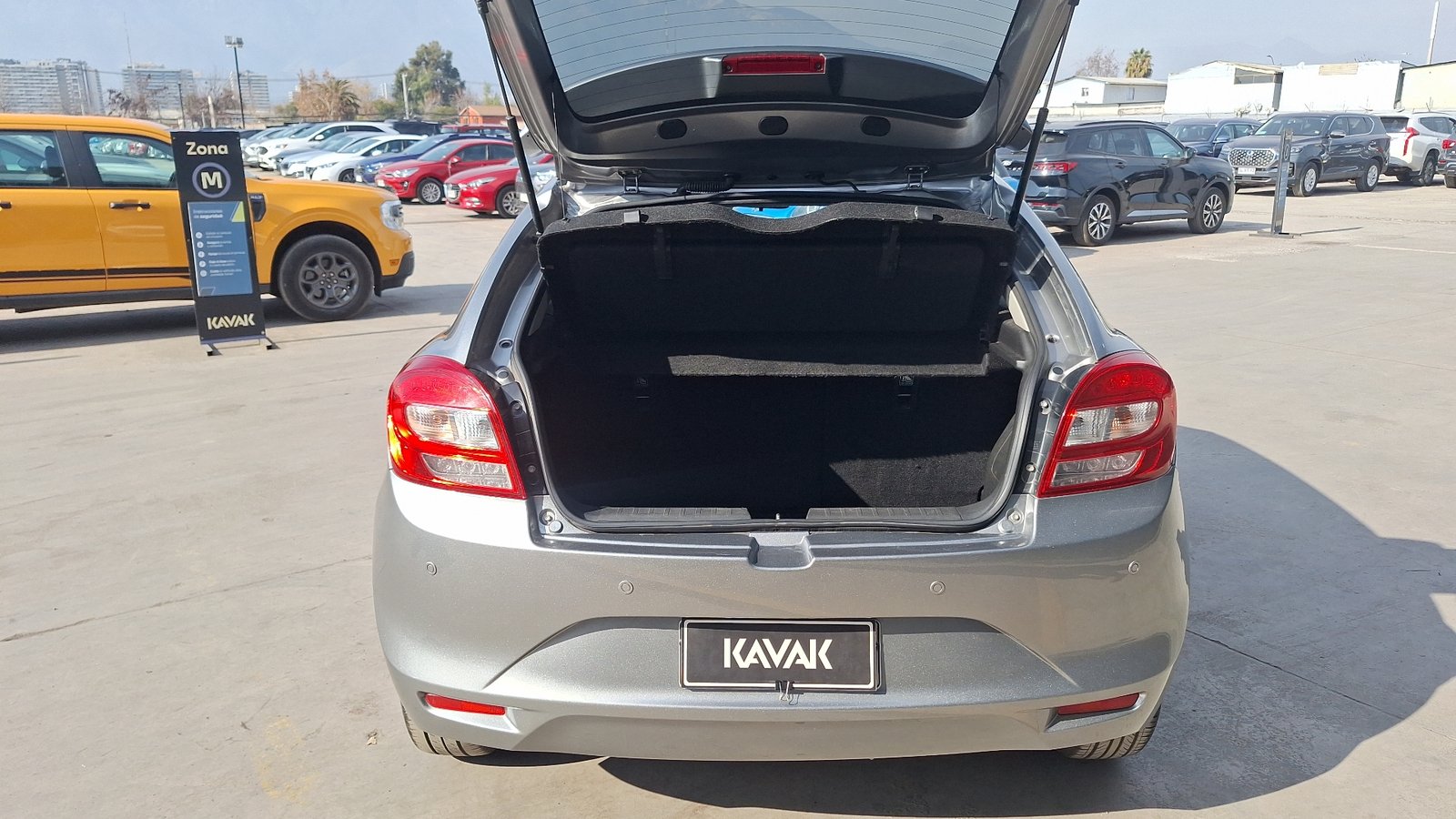 Suzuki Baleno 2018 - Foto 4 de 15