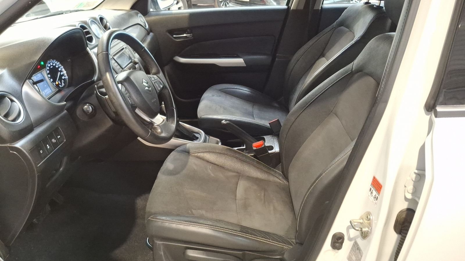 Suzuki Vitara 2018 - Imagen 12 de 15
