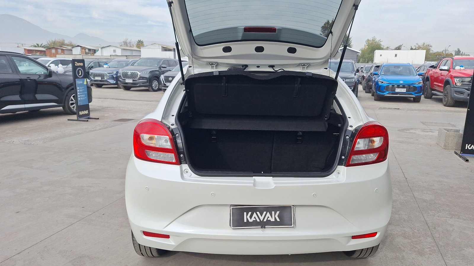 Suzuki Baleno 2022 - Imagen 4 de 15