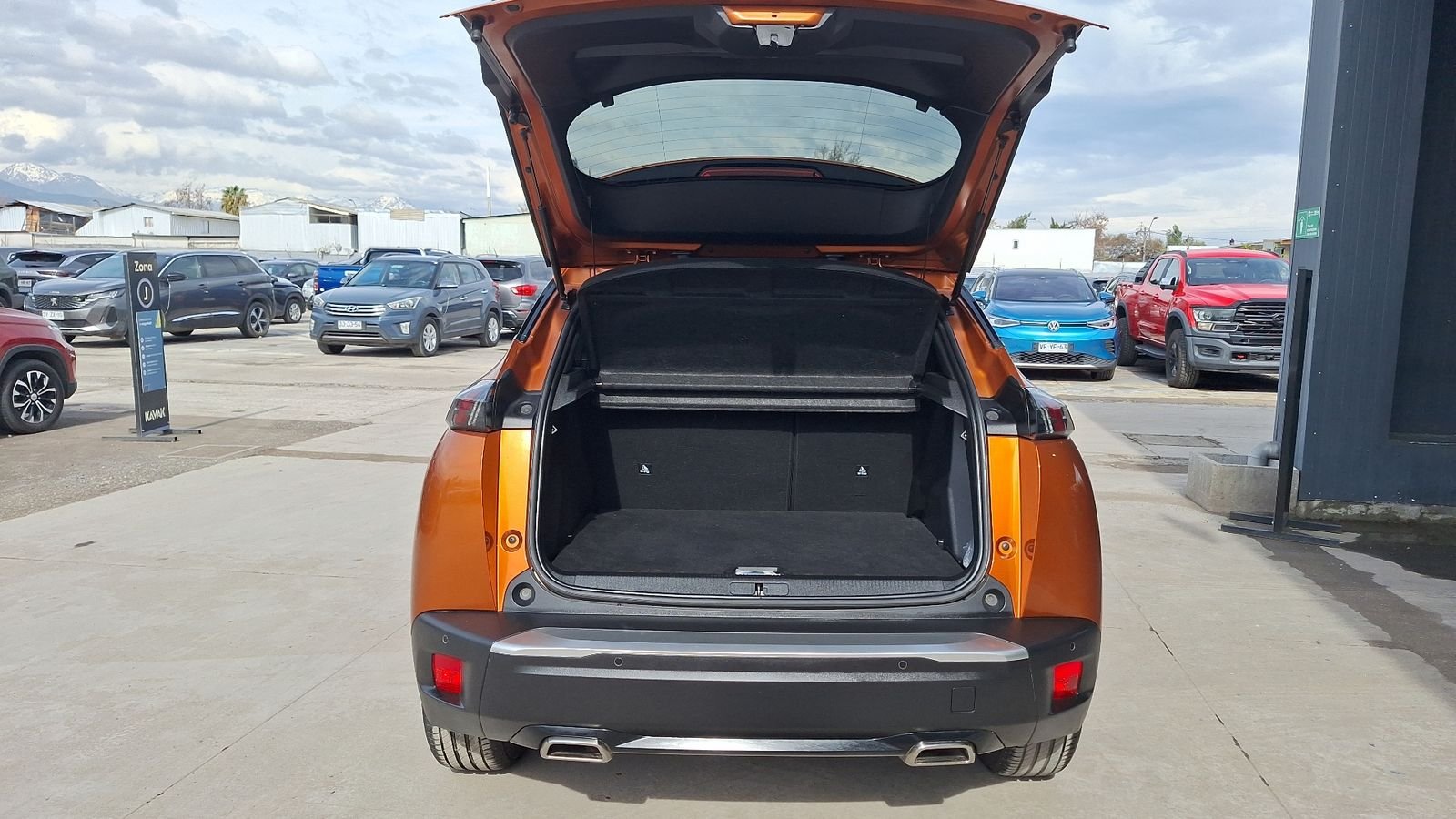 Peugeot 2008 2022 - Imagen 4 de 15